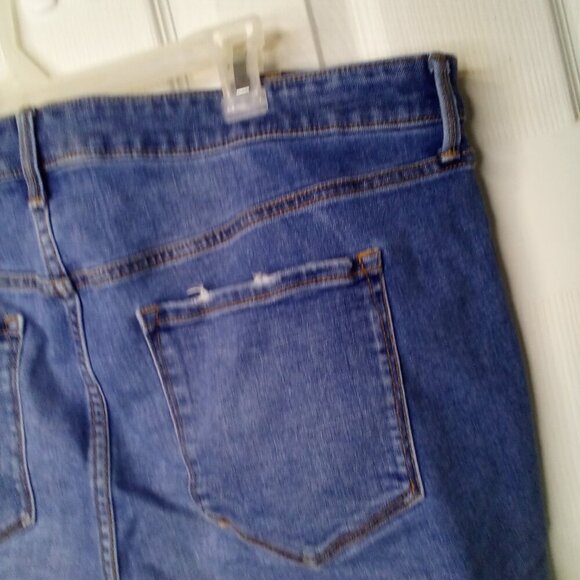 Old Navy Shorts Women 18 Button Fly Roll Hem Denim Blue - Picture 15 of 16
